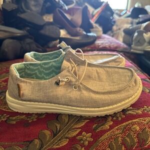 Hey Dude Shoes Womens 5 Wendy Casual Slip On Moc Sneakers Chambray Beige Fabric